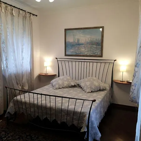 La Casa Sull'albero Bed and Breakfast Μέστρε