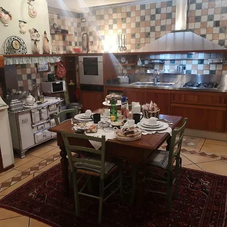 Bed & Breakfast La Casa Sull'albero 3*