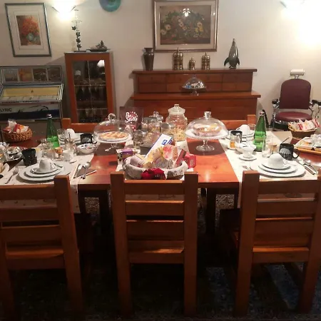 La Casa Sull'albero 3*